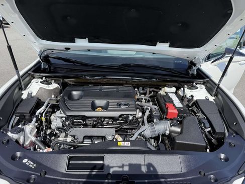 Used 2024 Lexus ES 250 w/ Premium Package AWD/4WD image 28