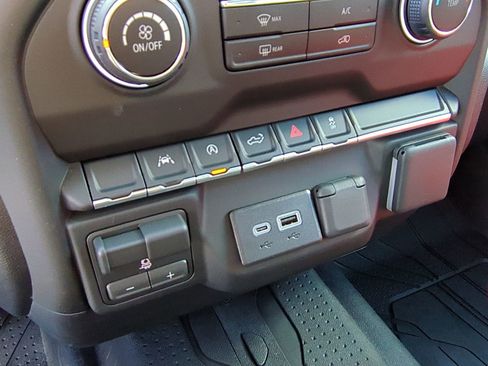 New 2026 Chevrolet Silverado 1500 Custom w/ LPO, Dark Essentials Package image 14