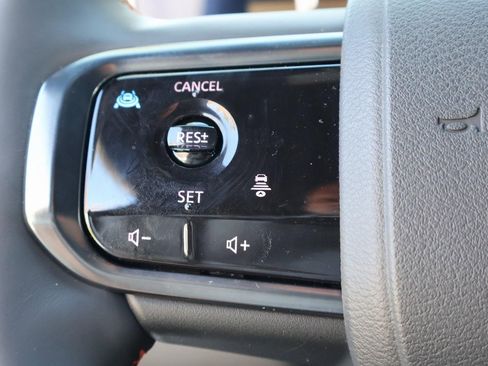 Used 2025 Nissan Armada PRO-4X w/ Pro-4X Premium Package image 26