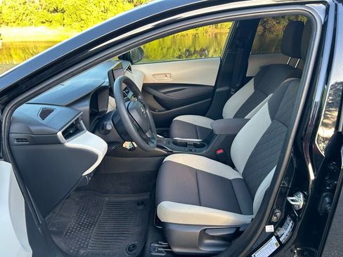 Used 2026 Toyota Corolla LE image 14