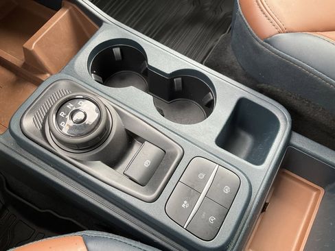 Used 2024 Ford Maverick Lariat w/ 4K Tow Package image 11