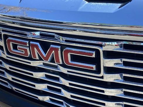 Used 2022 GMC Sierra 1500 Denali w/ Denali Reserve Package AWD/4WD image 26