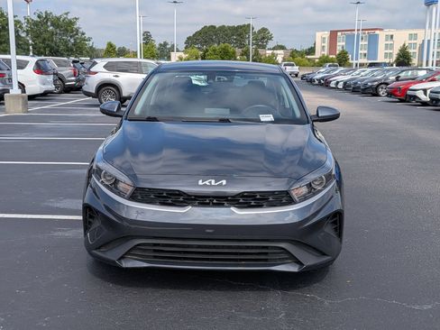 Used 2024 Kia Forte LXS FWD image 8