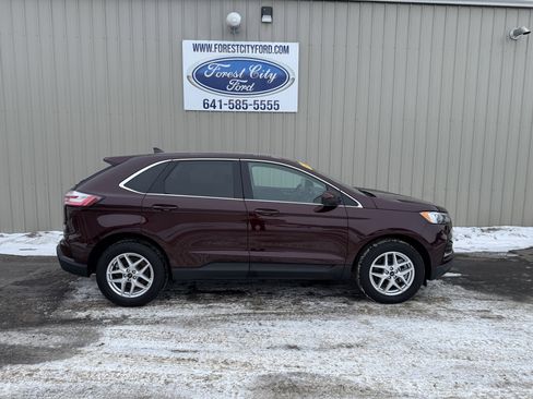 Used 2024 Ford Edge SEL image 6