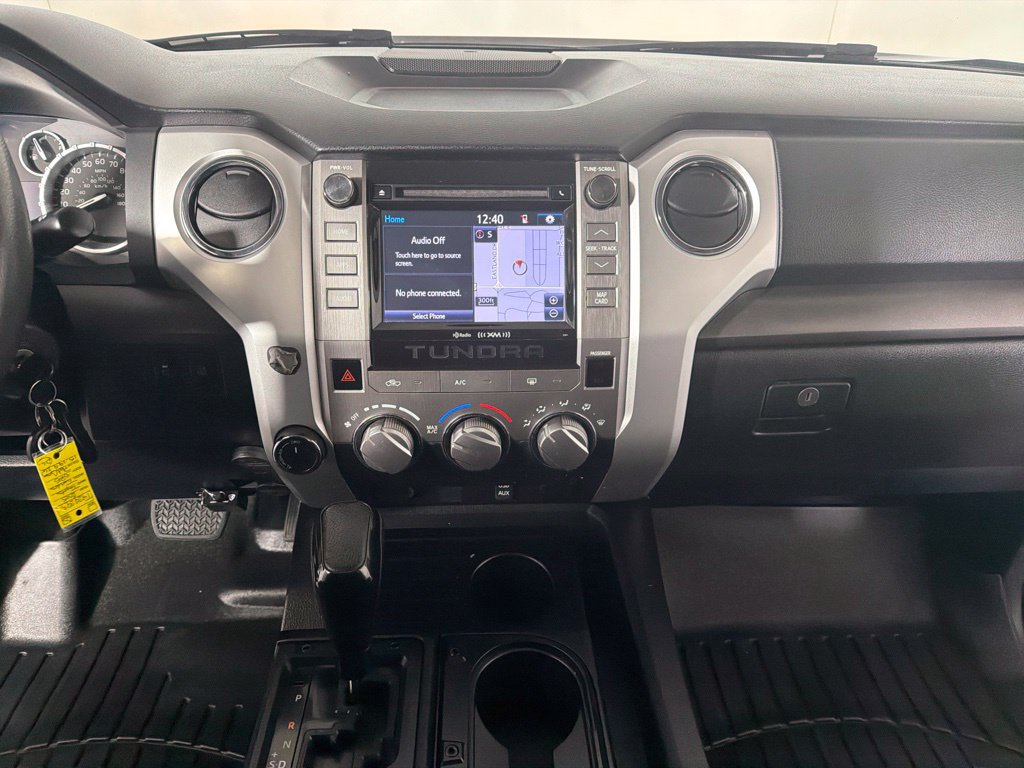 Used 2015 Toyota Tundra SR5 w/ TRD Off Road Package AWD/4WD image 16