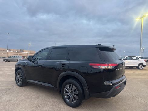 Certified 2024 Nissan Pathfinder S w/ Cargo Package image 16