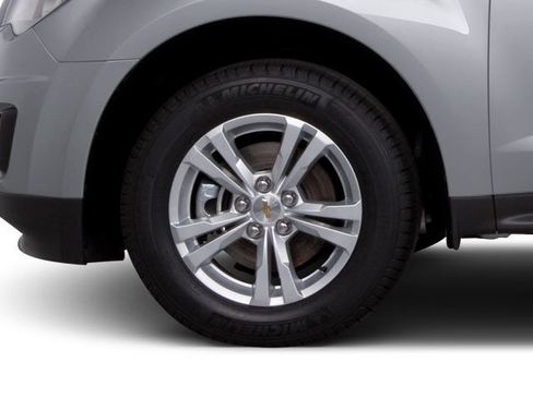 Used 2013 Chevrolet Equinox LS FWD image 14