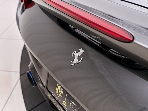 Used 2022 Ferrari F8 Tributo image 30