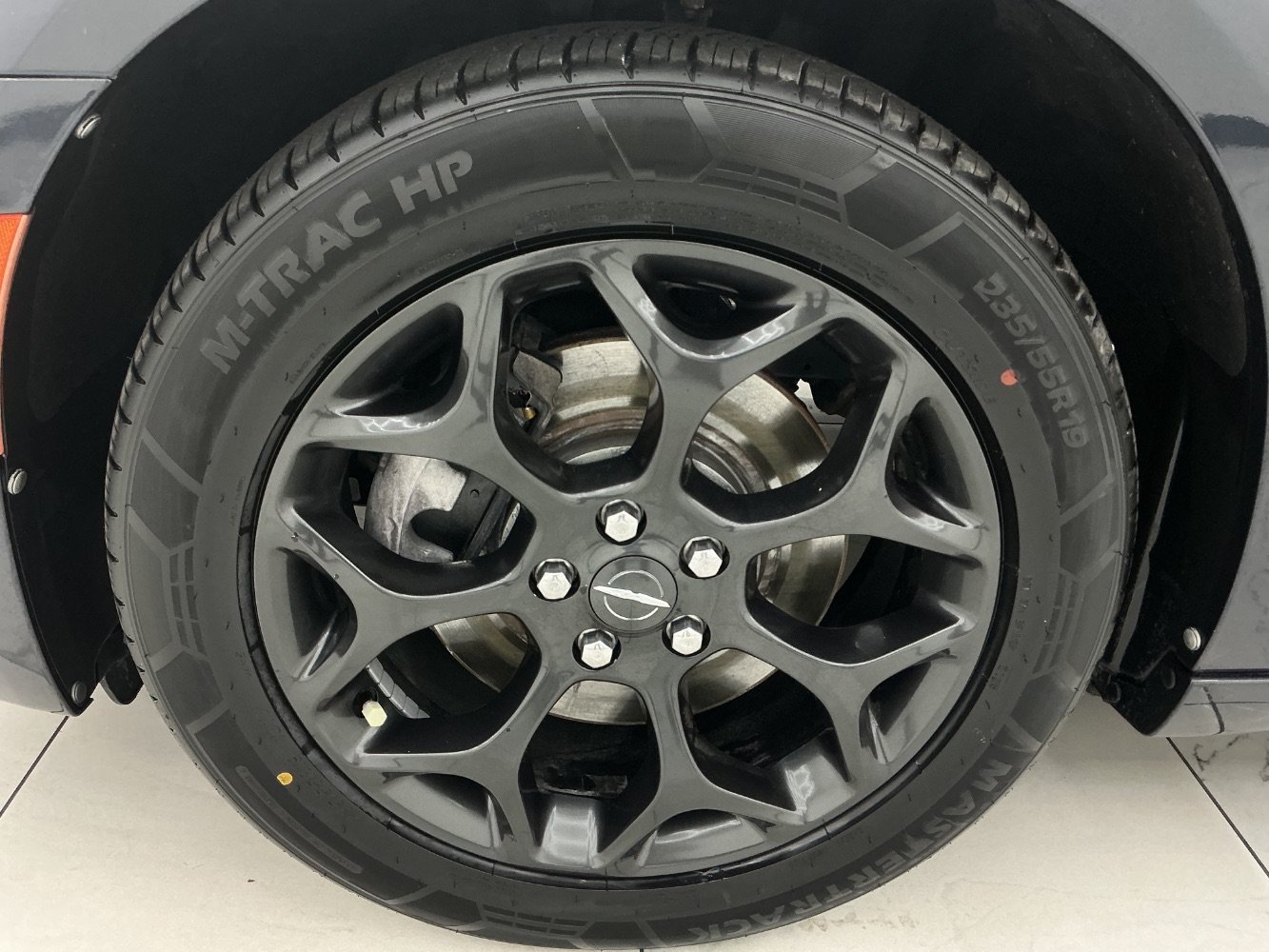 Used 2019 Chrysler 300 S AWD/4WD image 47
