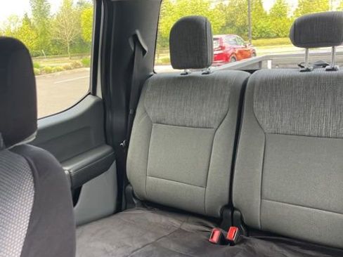 Used 2021 Ford F150 XLT w/ Trailer Tow Package image 6