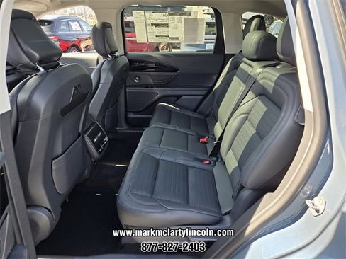 New 2026 Lincoln Nautilus Reserve w/ Jet Appearance Package image 8