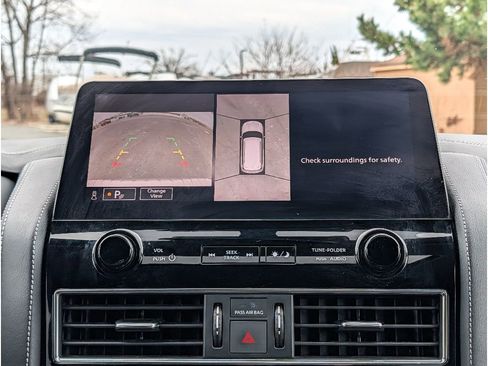 Used 2024 INFINITI QX80 Luxe image 25