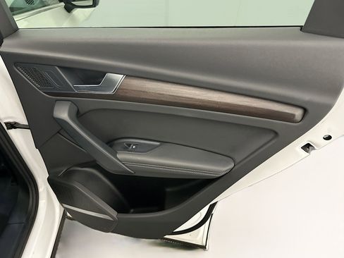 Used 2024 Audi Q5 2.0T Premium Plus image 33