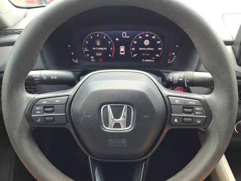 Certified 2024 Honda Accord LX image 11