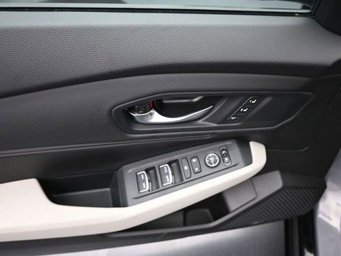 Used 2025 Honda Accord EX-L image 23