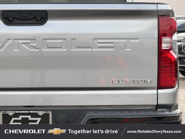 New 2026 Chevrolet Silverado 2500 Custom w/ Custom Value Package AWD/4WD image 7