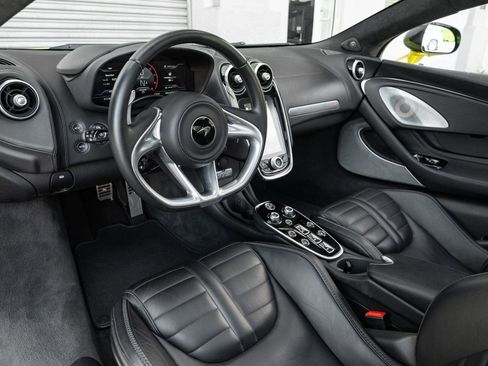 Used 2025 McLaren GTS image 13