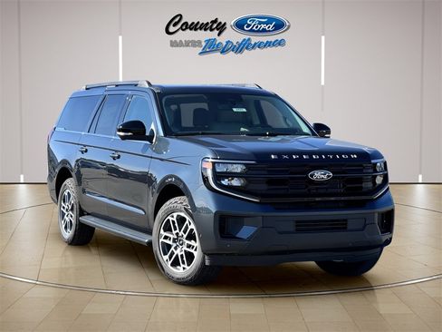 New 2025 Ford Expedition Max Active image 1