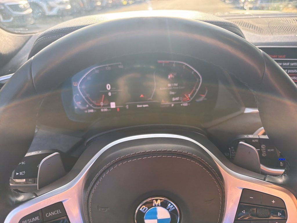 Used 2020 BMW X7 xDrive40i w/ M Sport Package AWD/4WD image 21