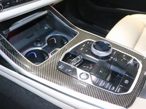 Certified 2023 BMW X7 M60i w/ Executive Package image 25