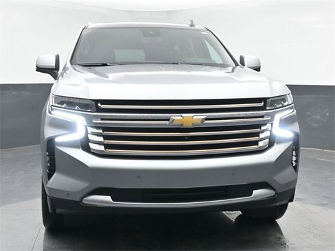 Used 2024 Chevrolet Tahoe High Country image 5