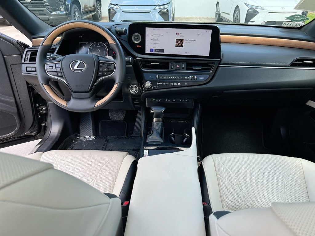 Certified 2024 Lexus ES 350 w/ Technology Package FWD image 20