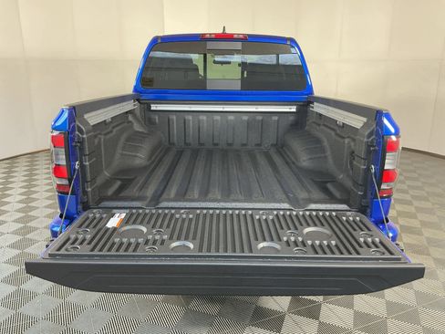 New 2026 Nissan Frontier SV image 9