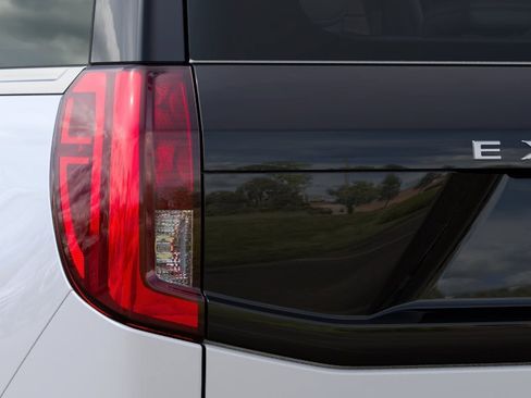 New 2027 Ford Expedition Active RWD image 21
