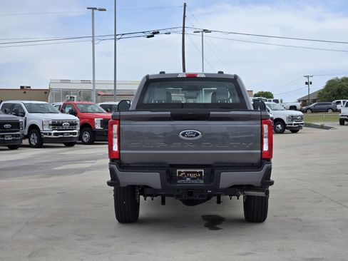 New 2026 Ford F250 XL AWD/4WD image 8