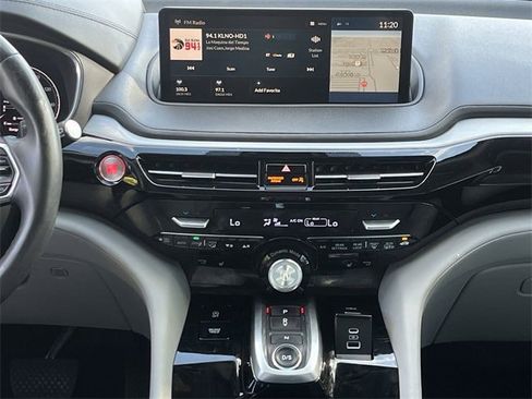 Certified 2024 Acura MDX SH-AWD w/ Technology Package image 17