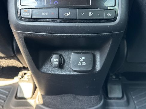 Used 2020 Hyundai Palisade SEL w/ Convenience Package AWD/4WD image 12