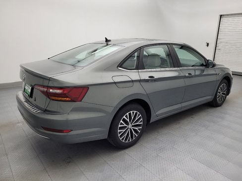 Used 2019 Volkswagen Jetta SEL w/ Cold Weather Package image 10