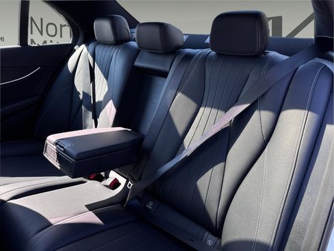 Used 2022 Mercedes-Benz E 350 4MATIC Sedan w/ AMG Line Exterior image 16