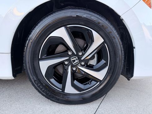 Used 2021 Honda Insight EX image 18