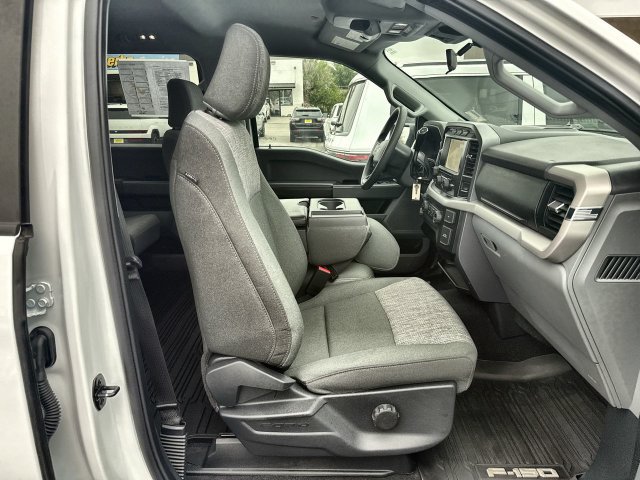 Used 2023 Ford F150 XLT w/ Trailer Tow Package AWD/4WD image 24