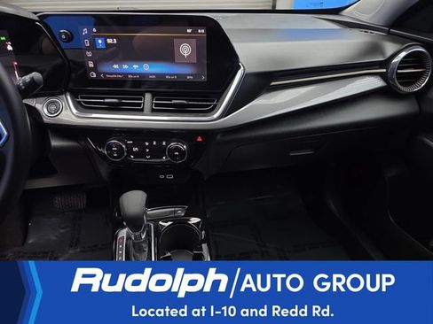 Used 2026 Chevrolet Trax ACTIV w/ Driver Confidence Package FWD image 20