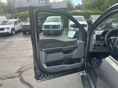 Used 2024 Ford F150 XLT w/ Mobile Office Package image 12