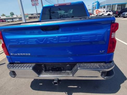 Used 2025 Chevrolet Silverado 1500 LT AWD/4WD image 7