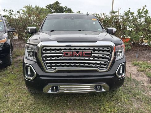 Certified 2021 GMC Sierra 1500 Denali w/ Driver Alert Package II AWD/4WD image 2