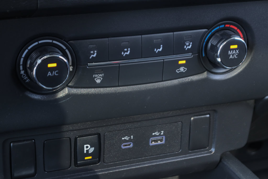 Used 2024 Nissan Frontier S w/ Technology Package RWD image 31