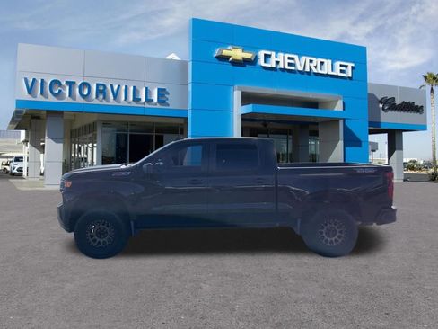 Used 2020 Chevrolet Silverado 1500 Custom Trail Boss w/ Infotainment Package AWD/4WD image 9