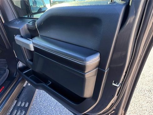 Used 2019 Ford F150 Raptor w/ Equipment Group 802A Luxury image 16