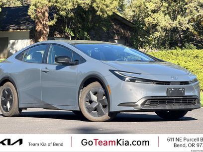 Used 2025 Toyota Prius LE