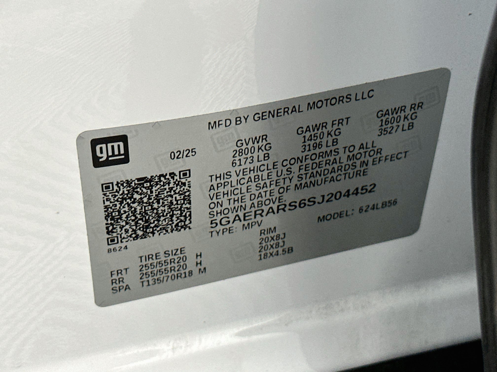Used 2025 Buick Enclave Preferred FWD image 12
