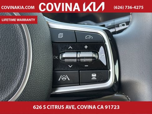 Certified 2024 Kia Sorento S w/ Panoramic Sunroof Package image 19