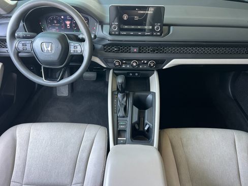 Used 2025 Honda Accord LX image 13