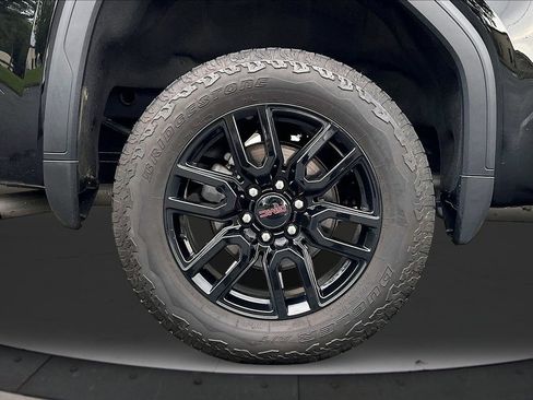 Used 2024 GMC Sierra 1500 Elevation w/ Elevation Premium Package AWD/4WD image 38