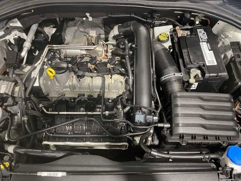 Used 2019 Volkswagen Jetta SEL Premium image 9