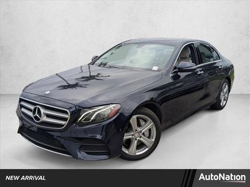 Used 2017 Mercedes-Benz E 300 E 300 Luxury image 1