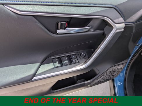 Used 2022 Toyota RAV4 XSE image 13